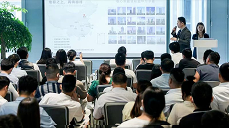 以下是一些在四川地区具有较高知名度和良好口碑的建筑资质代办公司：